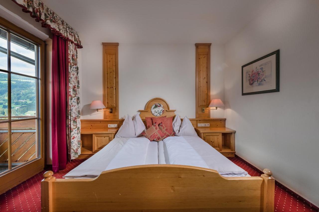 Hotel Moselebauer Бад Санкт Лионхард им Лавантал Екстериор снимка